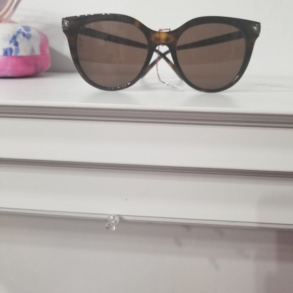 dolce gabbana - Picture 2 of 3